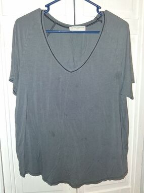Urban Outfitters Women's V-Neck Short Sleeve Tunic - Gray